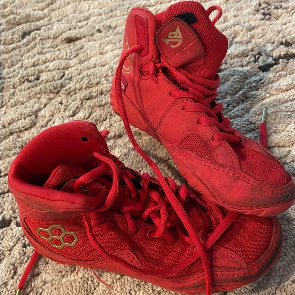 Red RUDIS Wrestling Shoes Size 1 Little Kids